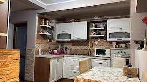 casa de vanzare in sacele Brașov  - imagine 4