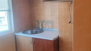 Apartament 2 cam Crihala - imagine 3