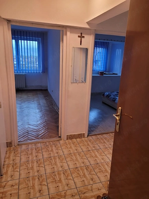 Vând apartament 2 camere zona piața lângă ITM