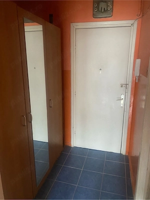 Garsoniera de in chiriat - imagine 6