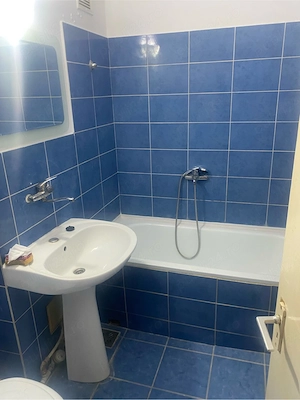 Garsoniera de in chiriat - imagine 5