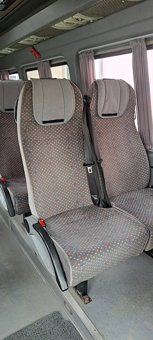 Microbuz Mercedes - Benz Sprinter 516 2.2CDi, an 2013, AC, 19+1 locuri - imagine 10