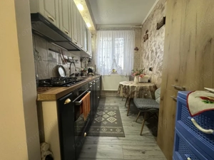 Apartament 2 camere decomandat, parter  - Zona Mioritei - imagine 8