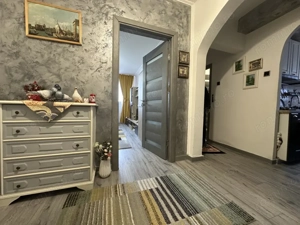 Apartament 2 camere decomandat, parter  - Zona Mioritei - imagine 4