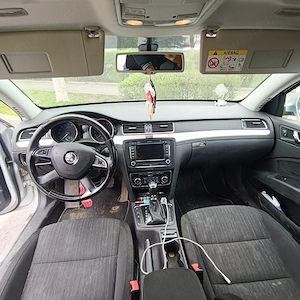 Skoda Superb 2 4*4 2.0 - imagine 7