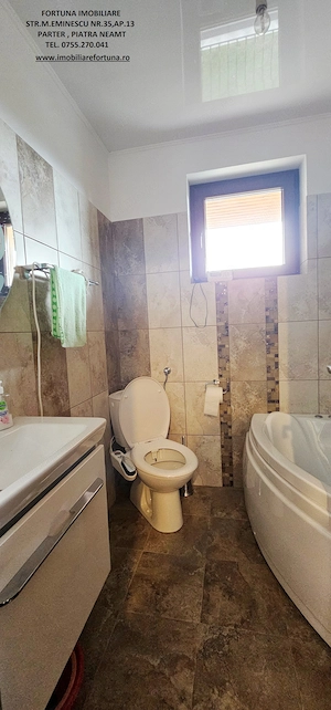 Proprietate Piatra Neamt- vila cocheta prevazuta cu tarasa, garaj si teren - imagine 14