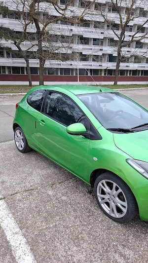 Mazda 2 1,3 benzina - imagine 2