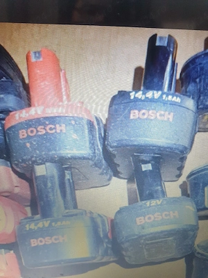Baterii Bosch 12v si 14,4V pentru piese, nu se incarca, nu tin curent