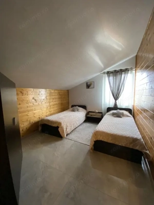 Apartament 4 camere decomandat 140mp, Mansarda, zona Consul, Utilitati incluse - imagine 5