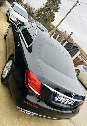 Mercedes e220 2018   impecabilă   full   360   keyless - imagine 2