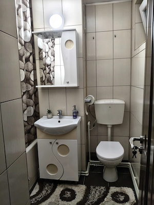 Vând sau închiriez apartament 2 camere zonă centrală  - imagine 8