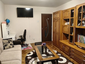 Vând sau închiriez apartament 2 camere zonă centrală 