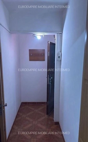 Apartament 2 camere de vanzare zona Tomis Nord