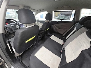 De vanzare, Passat b6 variant, 2.0 TDI 2600 euro negociabil - imagine 4