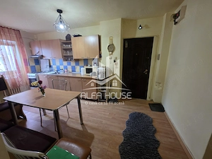 Vand 3 camere Decomandat zona Govandari Micro 4 ! - imagine 4