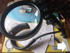 Lupă universală, robustă, rotativă din acril 