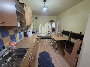 Vand 3 canere Decomandat zona Govandari Micro 4 