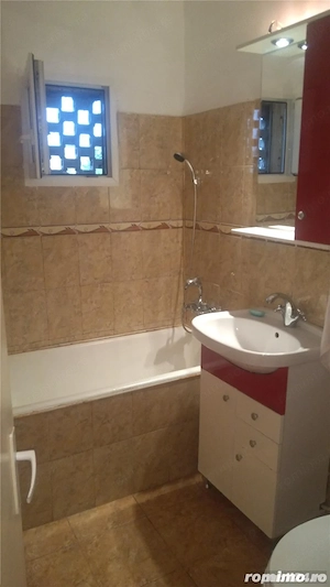 Garsoniera situata in zona Vatra Luminoasa