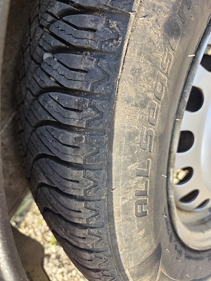  Se vinde semi remorcă 1350 kg - imagine 4