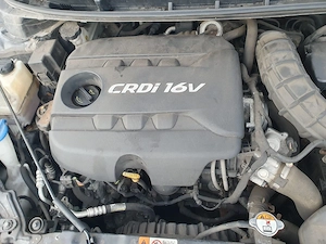 Dezmembrez Hyundai I30 1.6 d 2014 - imagine 8