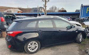 Dezmembrez Hyundai I30 1.6 d 2014 - imagine 3