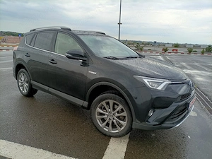 Toyota RAV4 Hybrid 2016 | 116.000 KM REALI | Full LED | Portbagaj Electric | Keyless Entry+Start - imagine 2