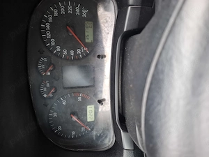  Volkswagen Golf 4 – 1.9 TDI – 2003 - imagine 4