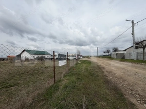 Teren intravilan mixt-industrie, depozite, servicii, 800 mp - imagine 3