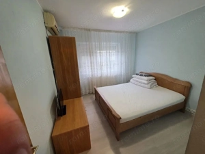 De inchiriat apartament cu 3 camere Micro 17, 343 euro - imagine 4