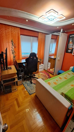    VAND   Apartament 4  camere decomandate super amenajat Etaj 3 Oras Braila Vidin Tel   - imagine 5