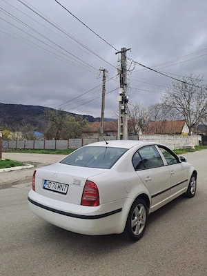 vand Skoda Superb din 2007 - imagine 4