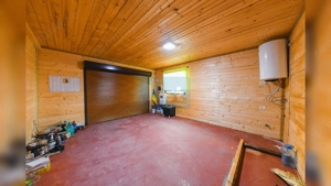 Casa cu teren de 3100 mp de vanzare in comuna Cornesti - imagine 13