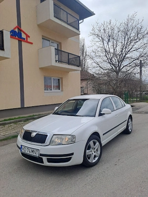 vand Skoda Superb din 2007 - imagine 5