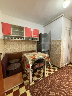 APARTAMENT CU 4 CAMERE ,LANGA MUZEU  - imagine 4