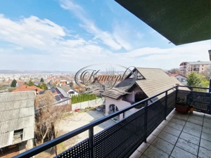 Apartament spatios si cu potential in Andrei Muresanu - imagine 6