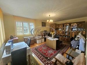 Casa solida cu teren drept si pozitie retrasa - imagine 12