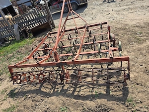 Vând cultivator scarificator (vibrocultor)  - imagine 2