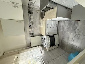 Închiriez Garsonieră str.Simfoaniei ( Micalaca )