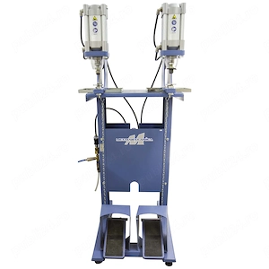 Presa de capse pneumatica cu 2 capete