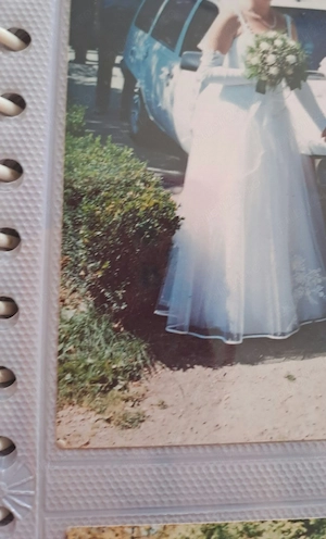 vand rochie mireasa
