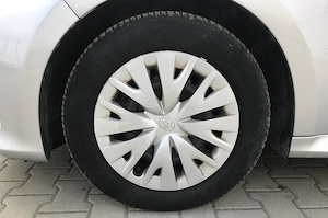 TOYOTA Yaris Active - imagine 20