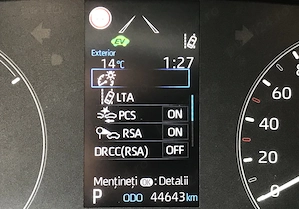 TOYOTA Yaris Active - imagine 17