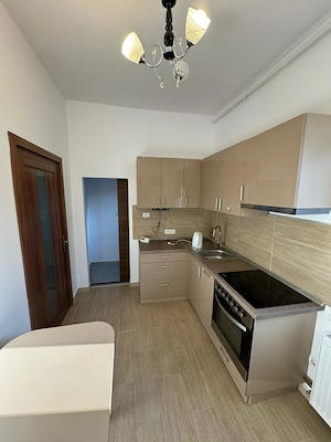 Proprietar, inchiriez apartament 3 camere - Punctele Cardinale - Tribunal - Ideal pentru birouri - imagine 5