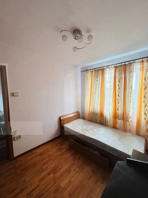 Apartament cu 3 camere semidecomandat - imagine 3