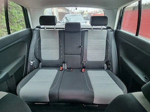 VW Golf 6 CROSS 1.4TSI Navigatie SenzoriParcare DubluClima ÎncălzireScaune CamerăMarșarier Bluethoot - imagine 6