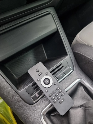 VW Golf 6 CROSS 1.4TSI Navigatie SenzoriParcare DubluClima ÎncălzireScaune CamerăMarșarier Bluethoot - imagine 18