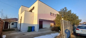 Săbăreni, vilă 210 mp utili, teren 508 mp, la 12 km de Bucuresti