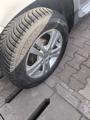 Dacia Duster 1.2 Benzina 2x4 - imagine 5