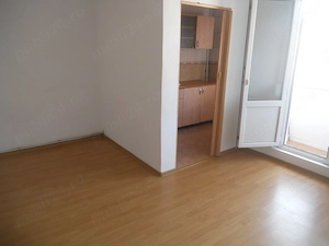 Darmanest-etajul 2-balcon-spatioasa - imagine 2