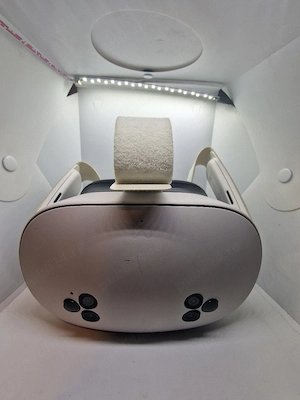 Ochelari VR Meta Quest - imagine 2